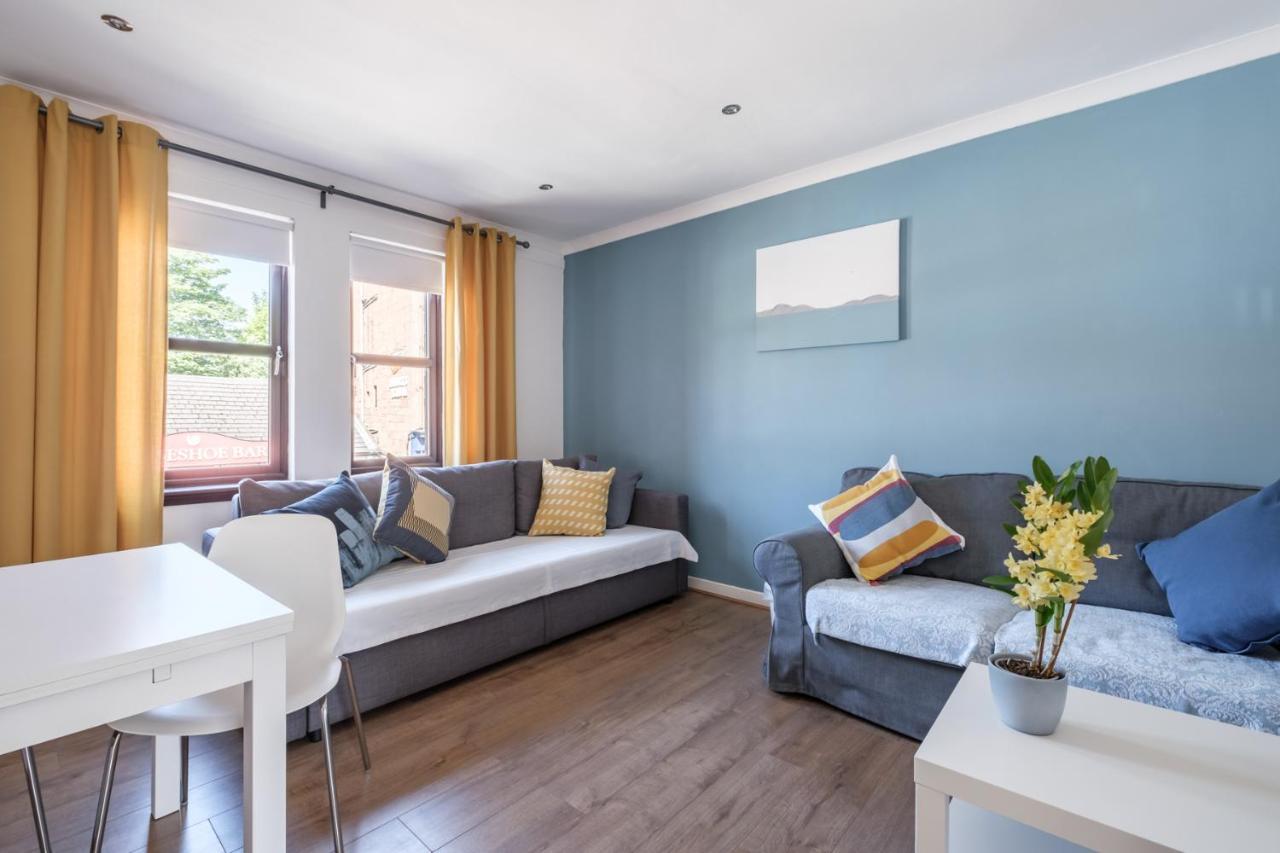 The Douglas - Spacious 2 Bed Apartment In Uddingston Exterior photo