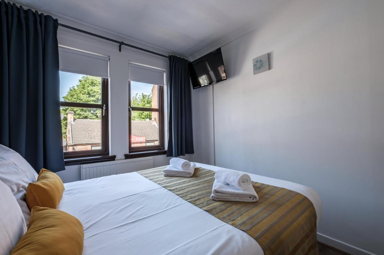 The Douglas - Spacious 2 Bed Apartment In Uddingston Exterior photo